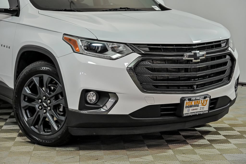 Used 2020 Chevrolet Traverse RS FWD image 2