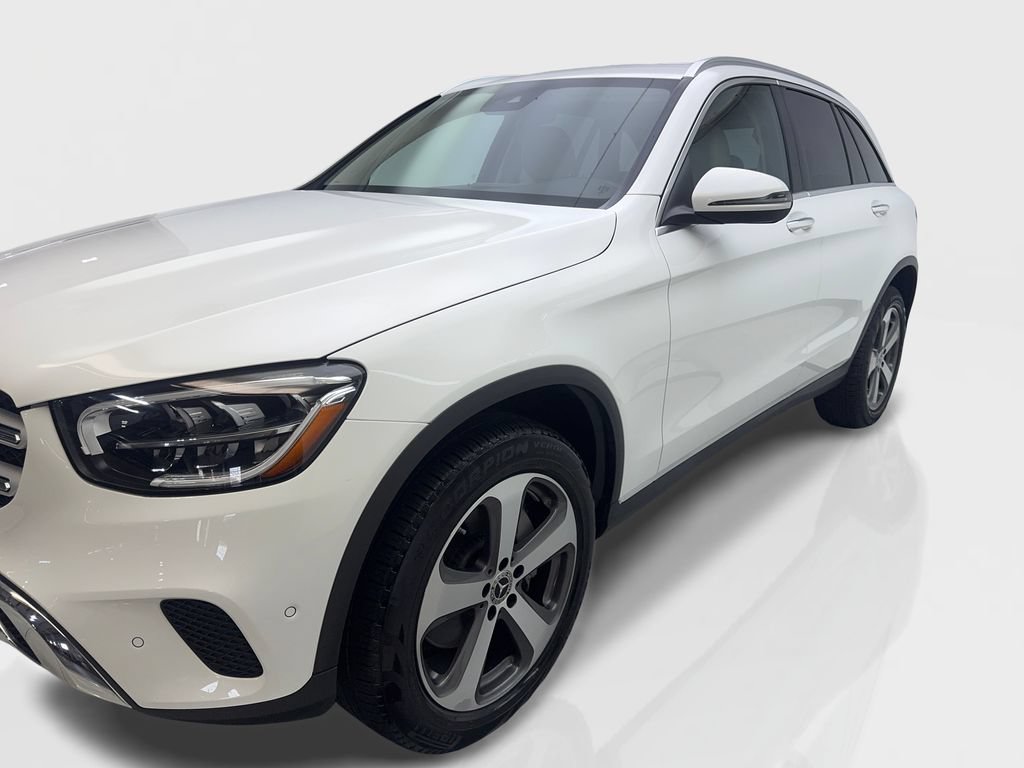 Used 2022 Mercedes-Benz GLC 300 w/ Premium Package Lite image 11