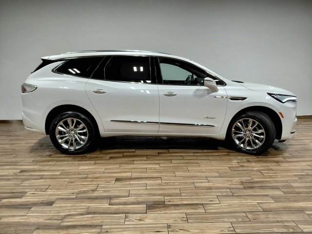Certified 2023 Buick Enclave Avenir w/ Avenir Technology Package image 24
