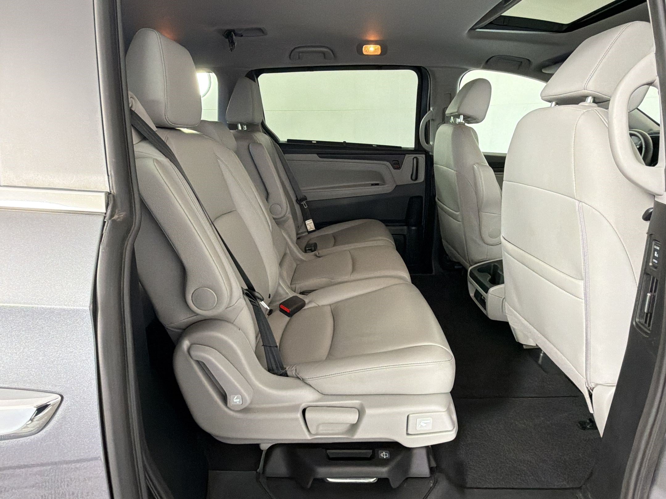 Used 2023 Honda Odyssey EX-L image 29