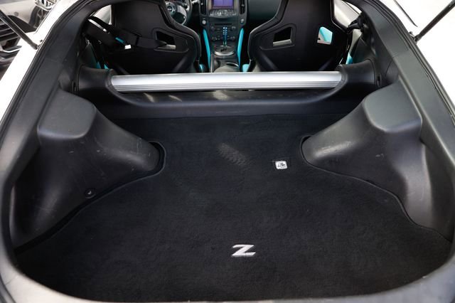 Used 2020 Nissan 370Z NISMO image 11
