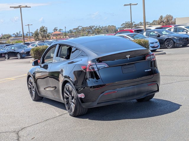 Used 2022 Tesla Model Y Performance AWD/4WD image 9