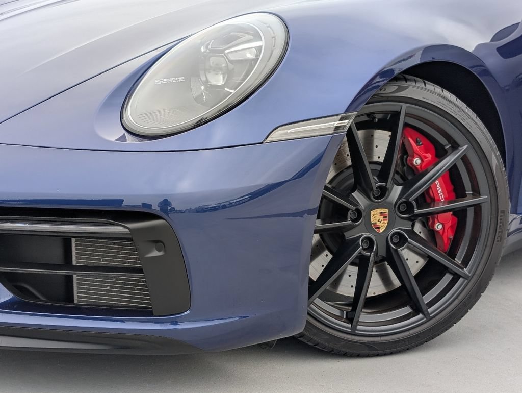 Certified 2024 Porsche 911 Carrera 4 GTS AWD/4WD image 10