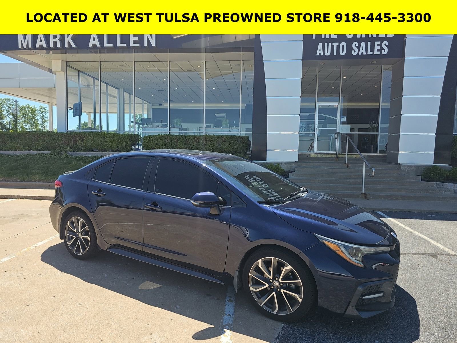 Used 2020 Toyota Corolla XSE FWD image 1