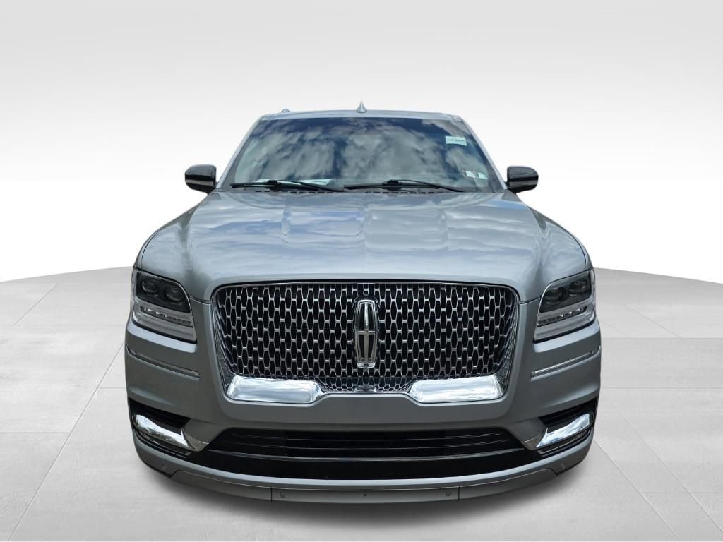 Used 2021 Lincoln Navigator Reserve w/ Luxury Package AWD/4WD video 2
