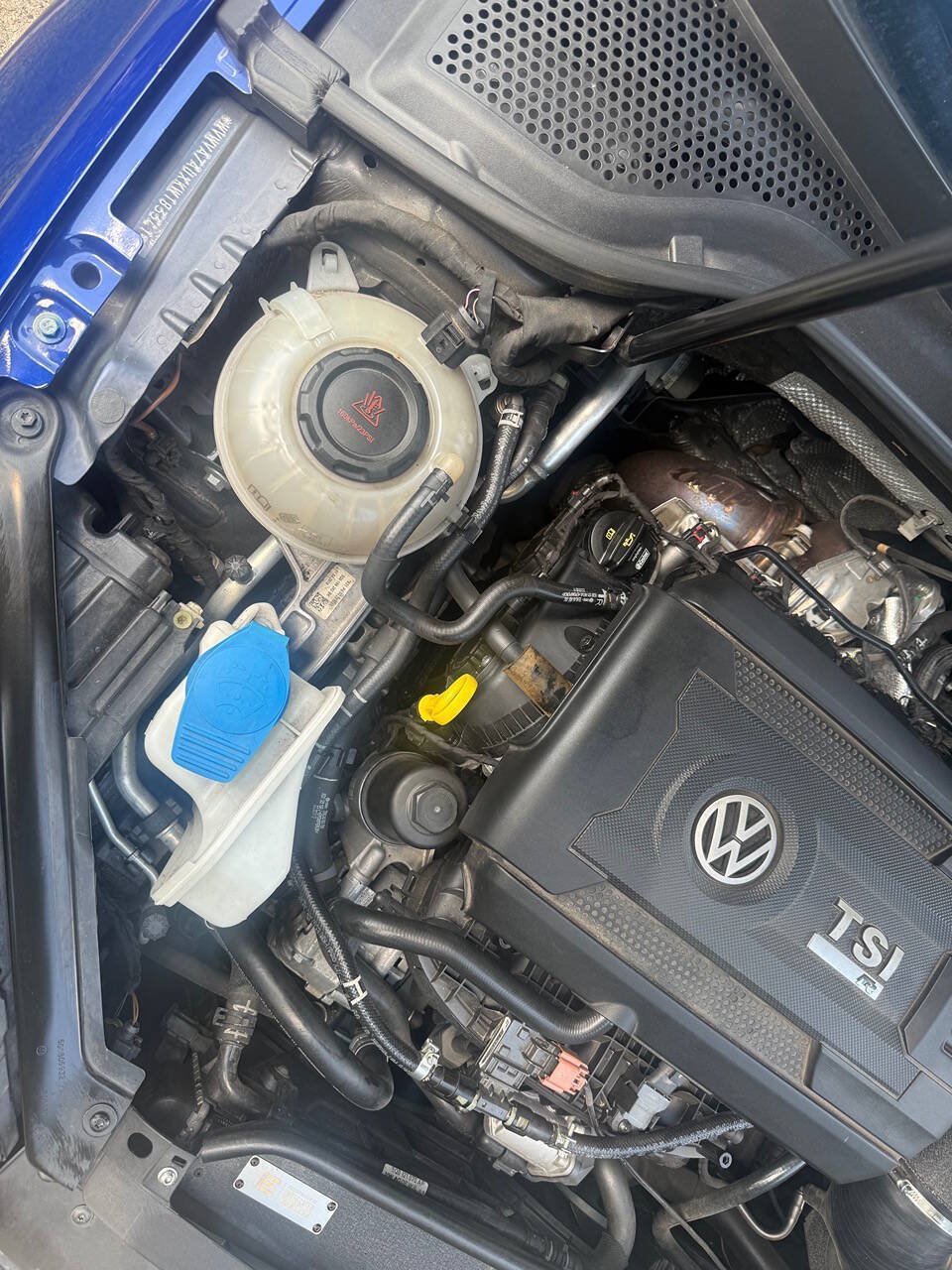 Used 2019 Volkswagen Golf R 4-Door AWD/4WD image 28