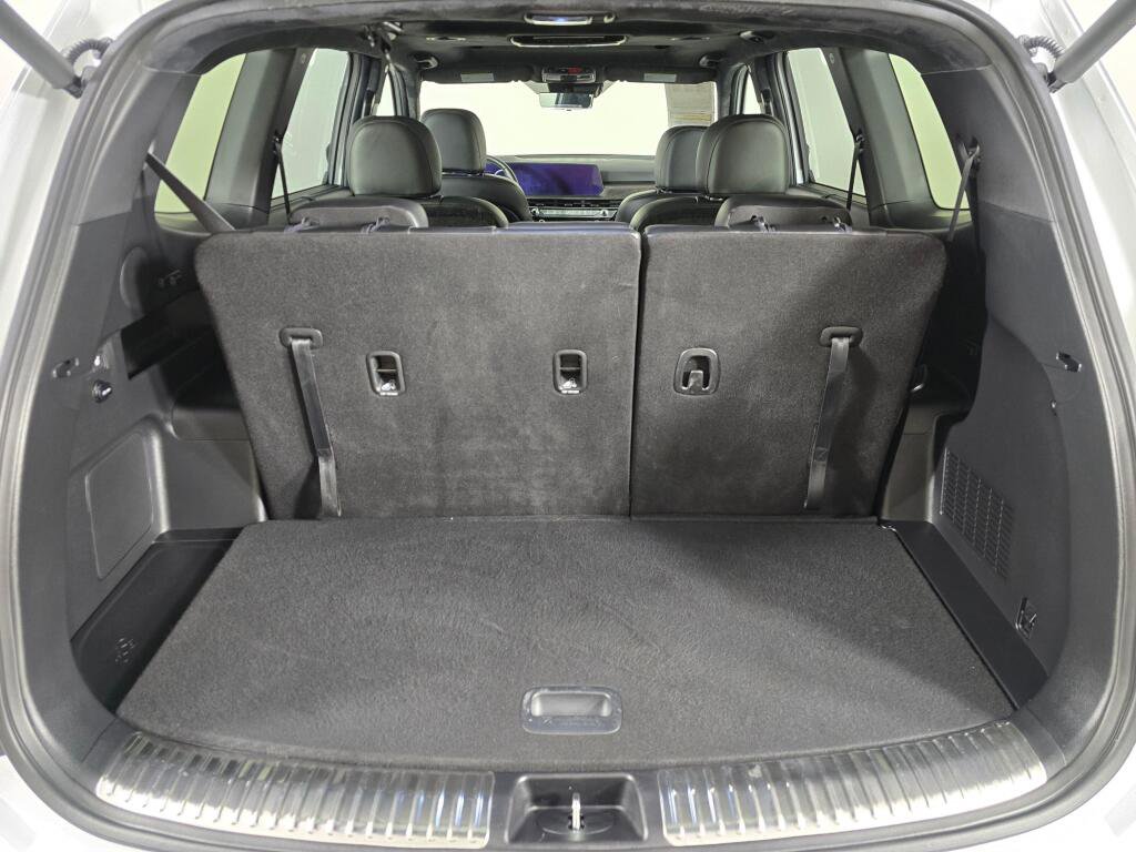 Used 2025 Kia Telluride SX Prestige X-Line image 8