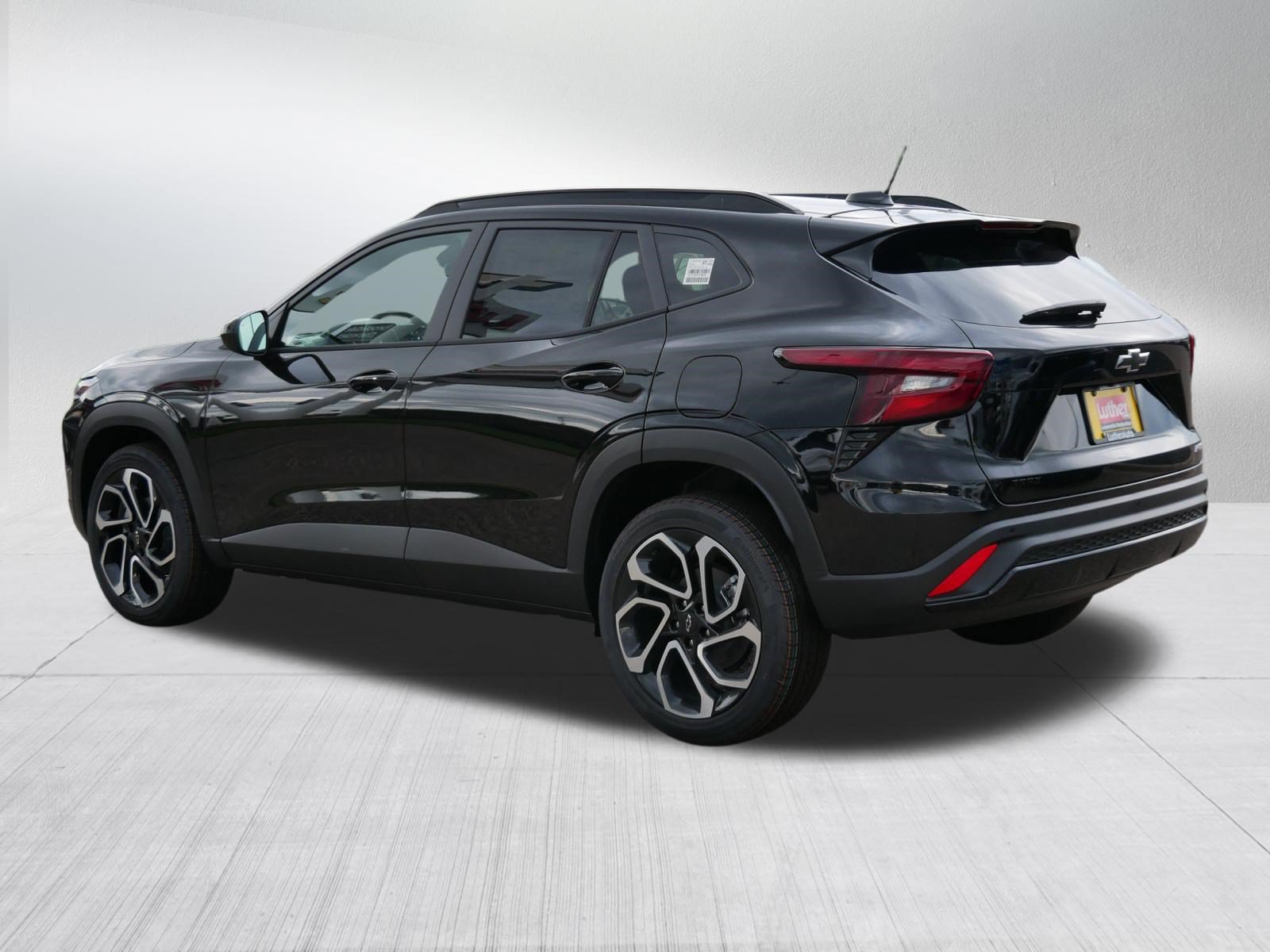 New 2026 Chevrolet Trax RS w/ Driver Confidence Package FWD image 2