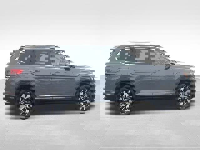 New 2026 Volkswagen Atlas SEL image 6