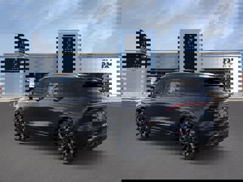 New 2025 Lincoln Nautilus Reserve w/ Jet Appearance Package image 4