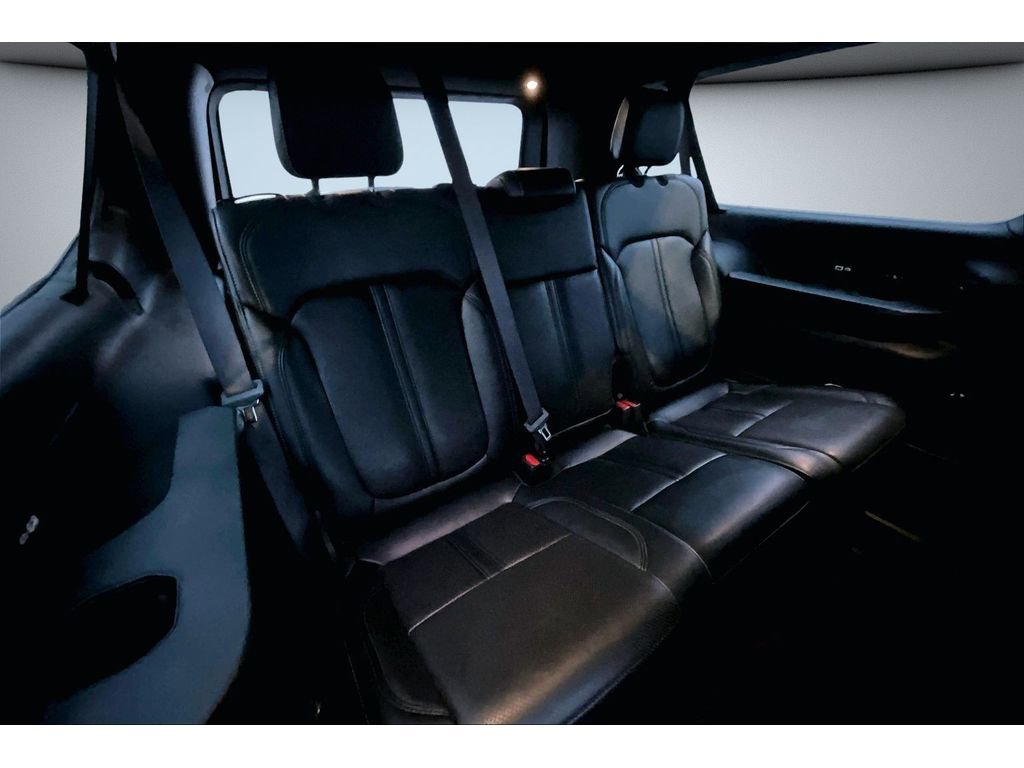 Used 2024 Jeep Wagoneer L Series II w/ Flexible Seating Group image 31