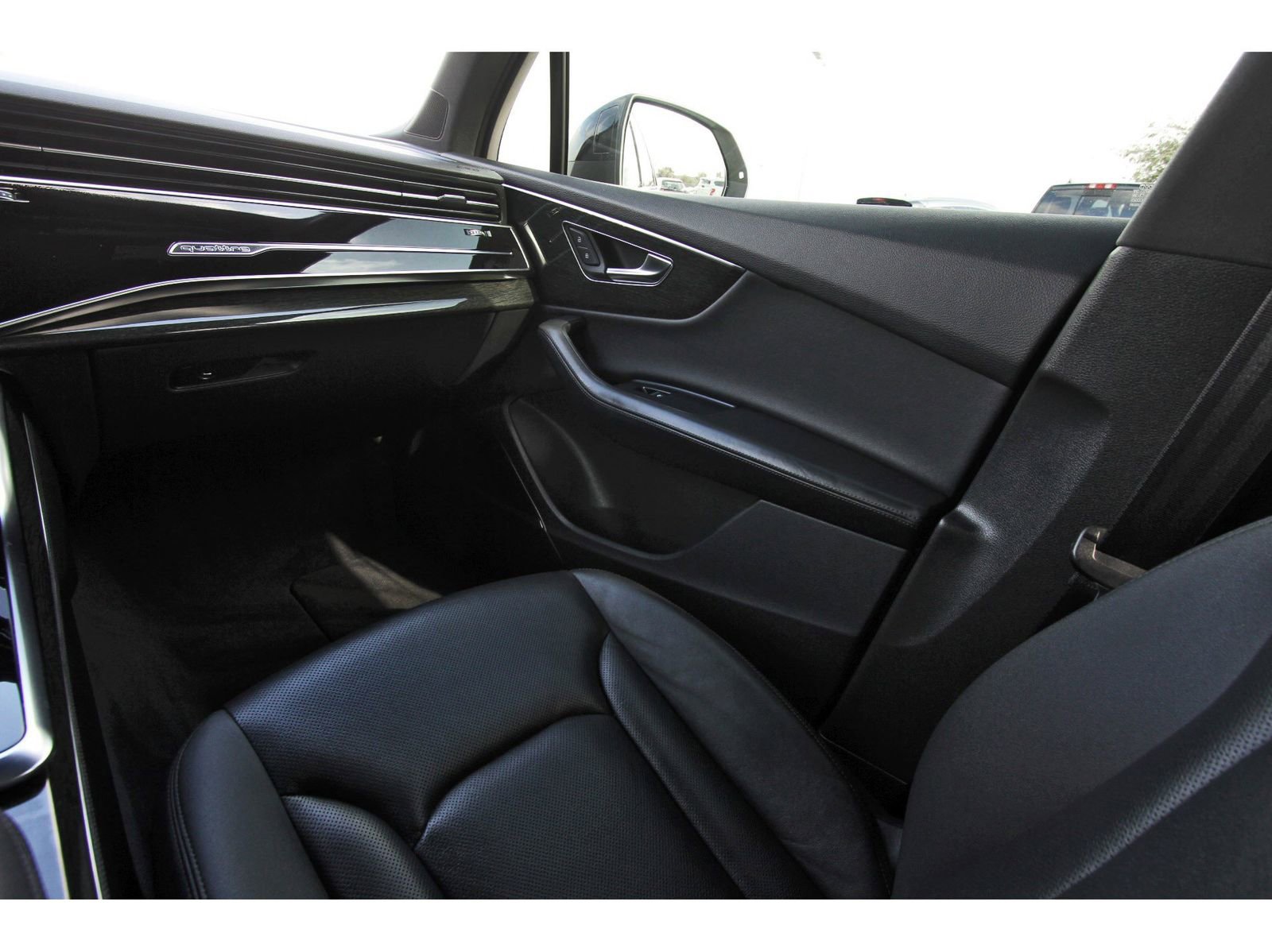 Used 2021 Audi Q7 3.0T Premium Plus w/ Executive Package image 13