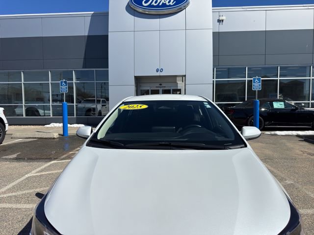 Used 2025 Toyota Corolla LE image 27