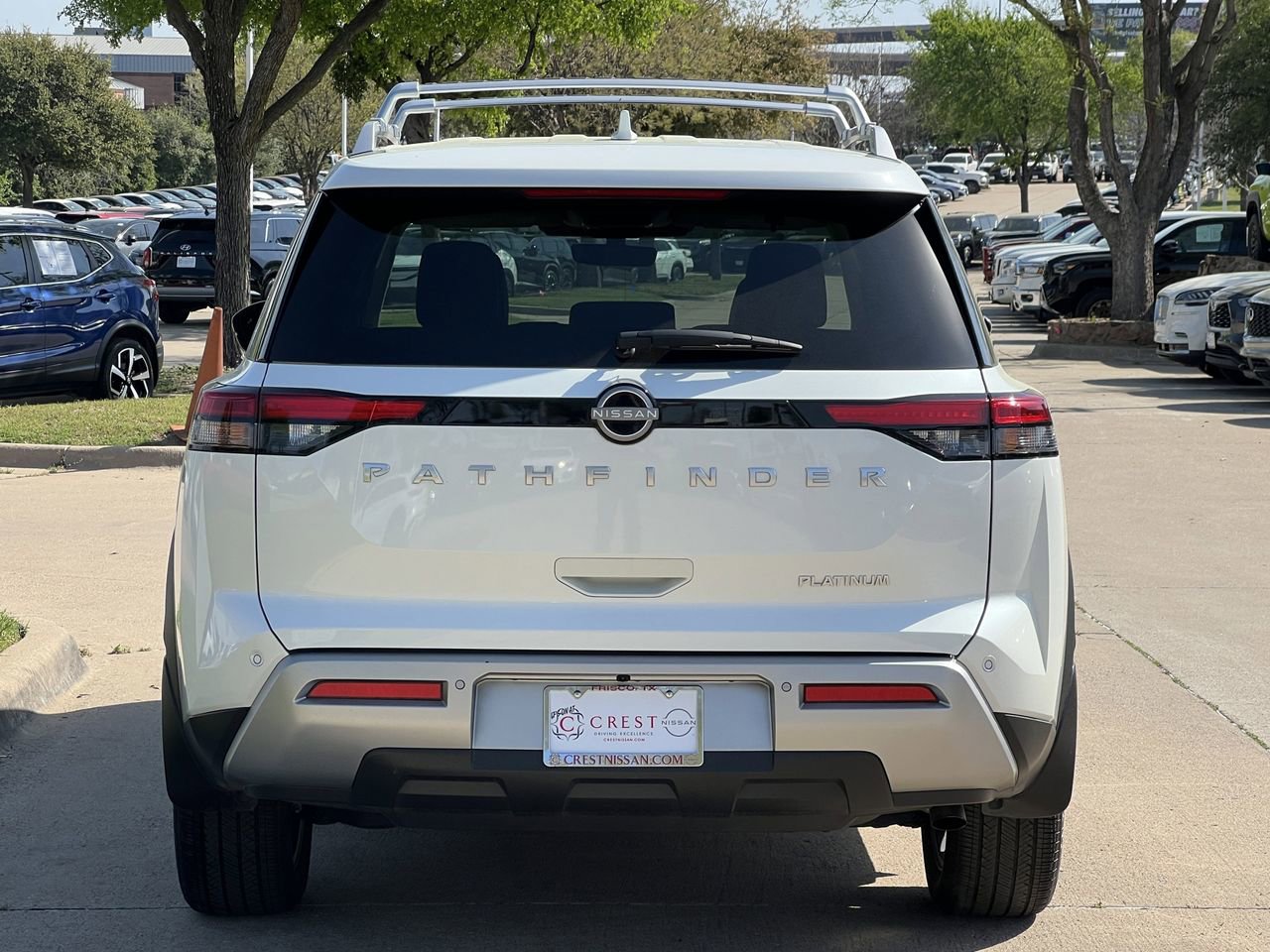 Certified 2024 Nissan Pathfinder Platinum w/ Cargo Package FWD image 5