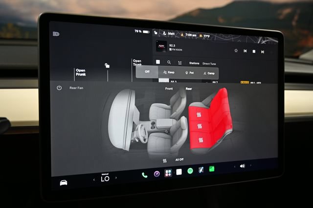 Used 2023 Tesla Model Y Long Range AWD/4WD image 33