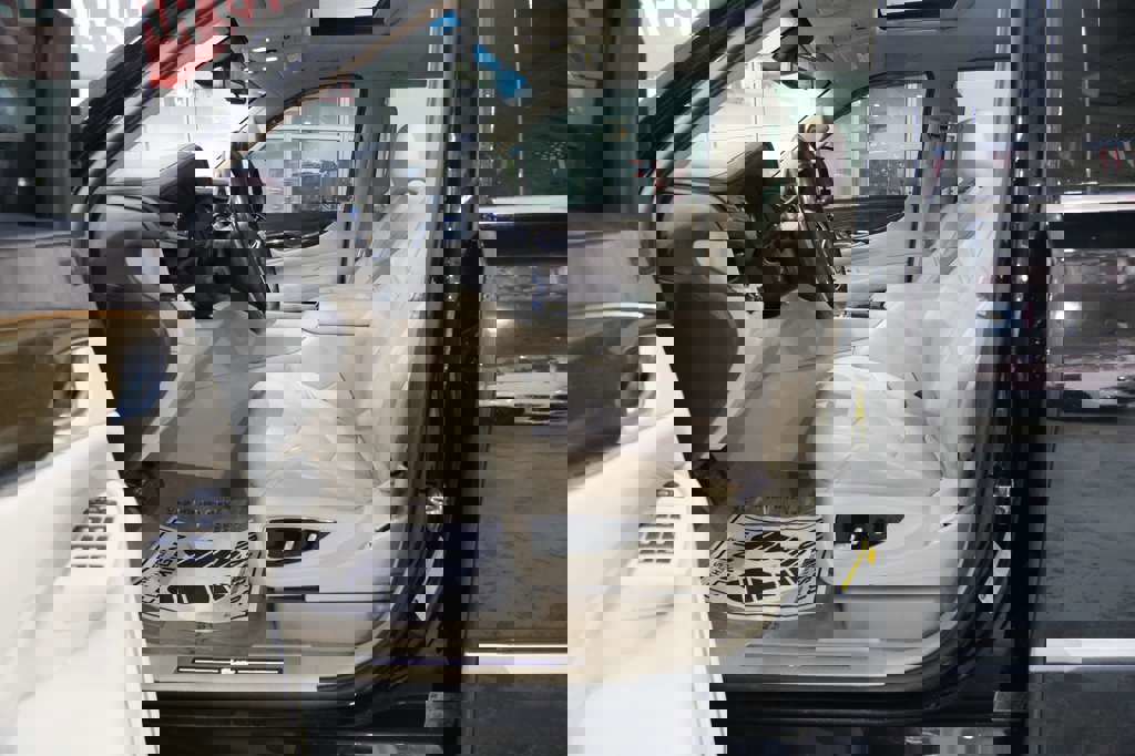 Used 2019 Cadillac Escalade ESV Luxury image 17