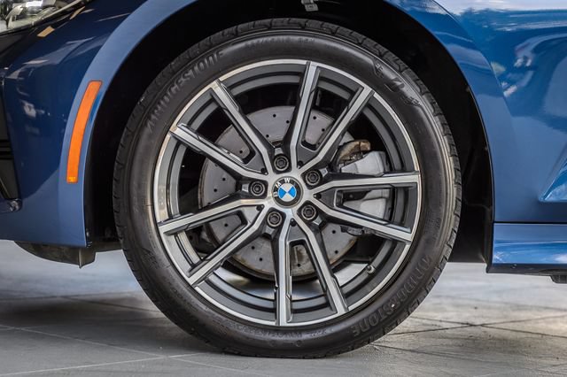 Used 2022 BMW 330i xDrive Sedan w/ Driving Assistance Package AWD/4WD image 12