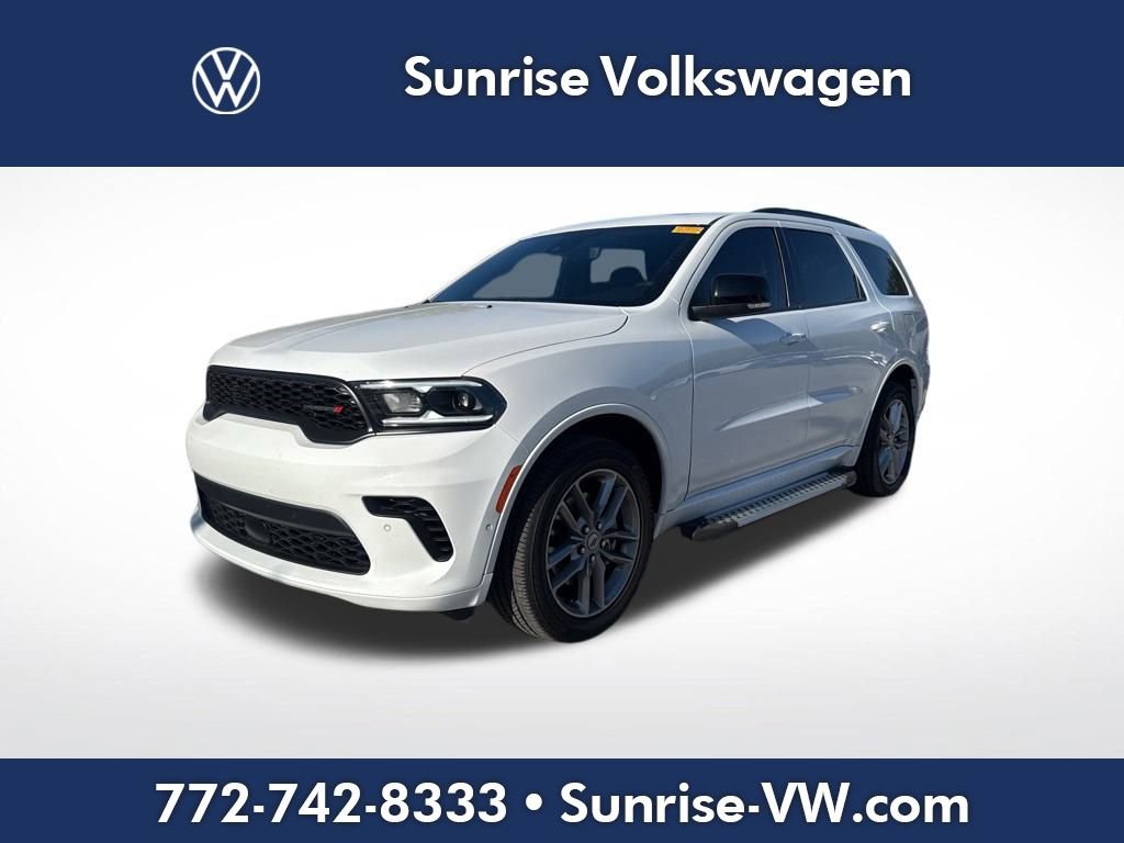 Used 2025 Dodge Durango GT image 1