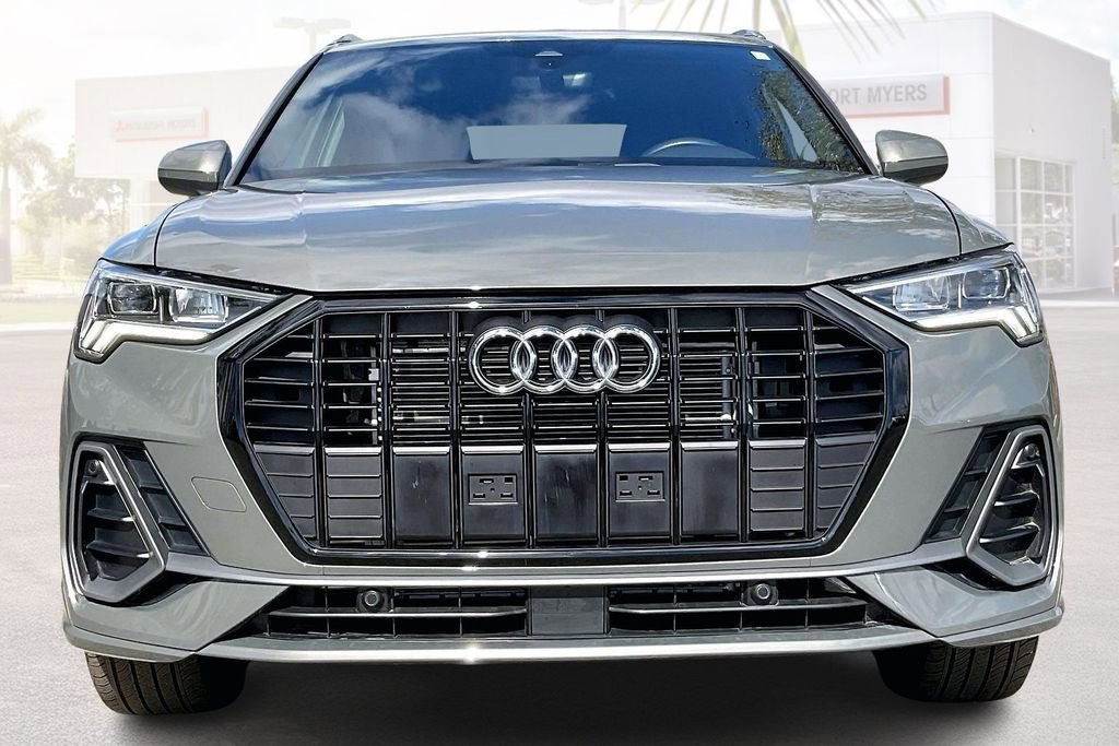 Used 2025 Audi Q3 2.0T Premium image 24