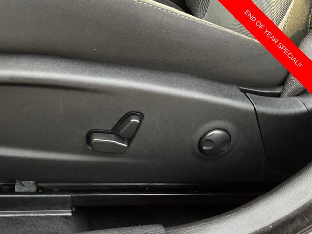 Used 2022 Dodge Charger SXT image 11