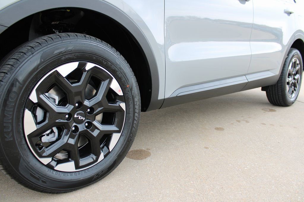 New 2026 Kia Sorento S image 11