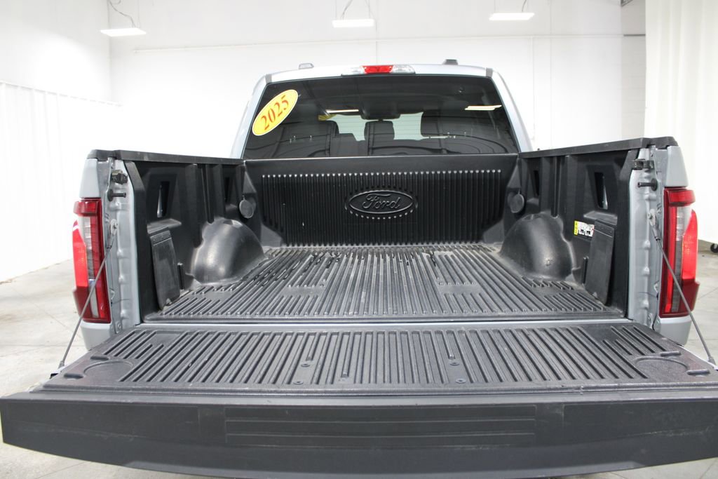 Used 2025 Ford F150 XLT w/ Equipment Group 301A Standard image 21