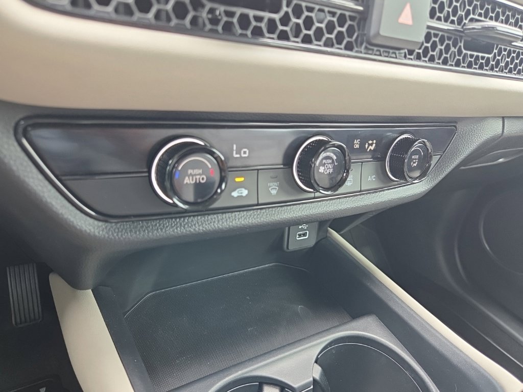 Used 2025 Honda HR-V LX image 35