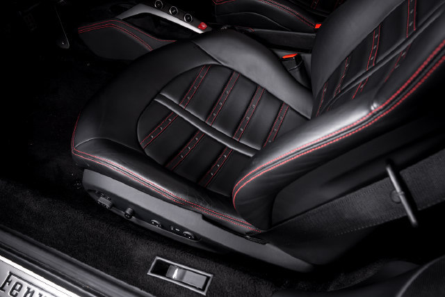 Certified 2017 Ferrari 488 Spider RWD image 21