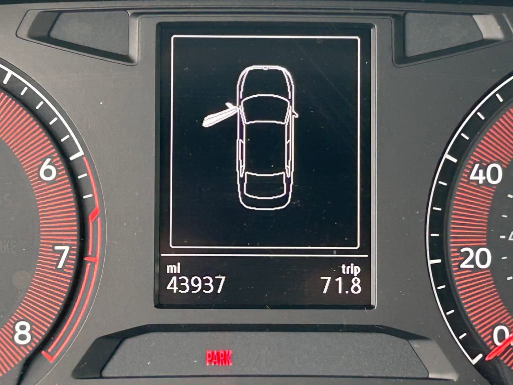 Used 2021 Volkswagen Jetta R-Line w/ R-Line Cold Weather Package FWD image 23