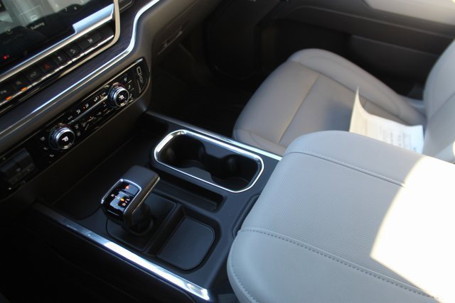 Used 2023 GMC Sierra 1500 SLT image 28