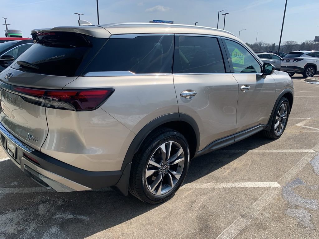 Used 2022 INFINITI QX60 Luxe w/ Cargo Package image 5