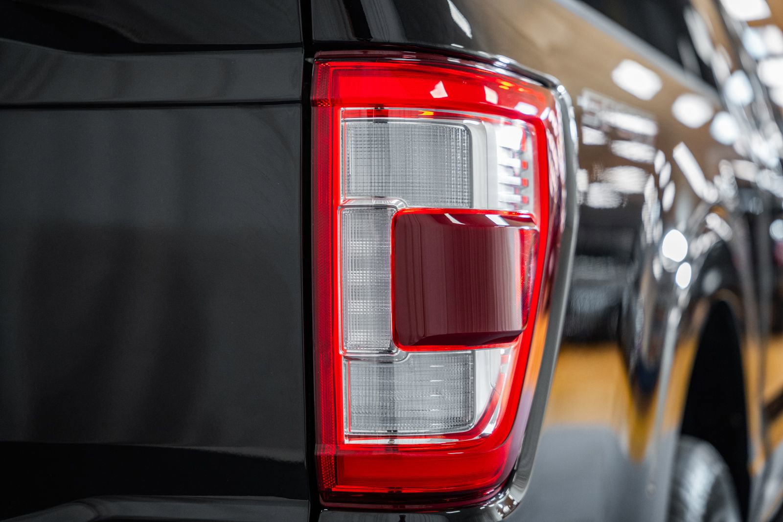 Certified 2023 Ford F150 Lariat w/ Equipment Group 502A High image 7