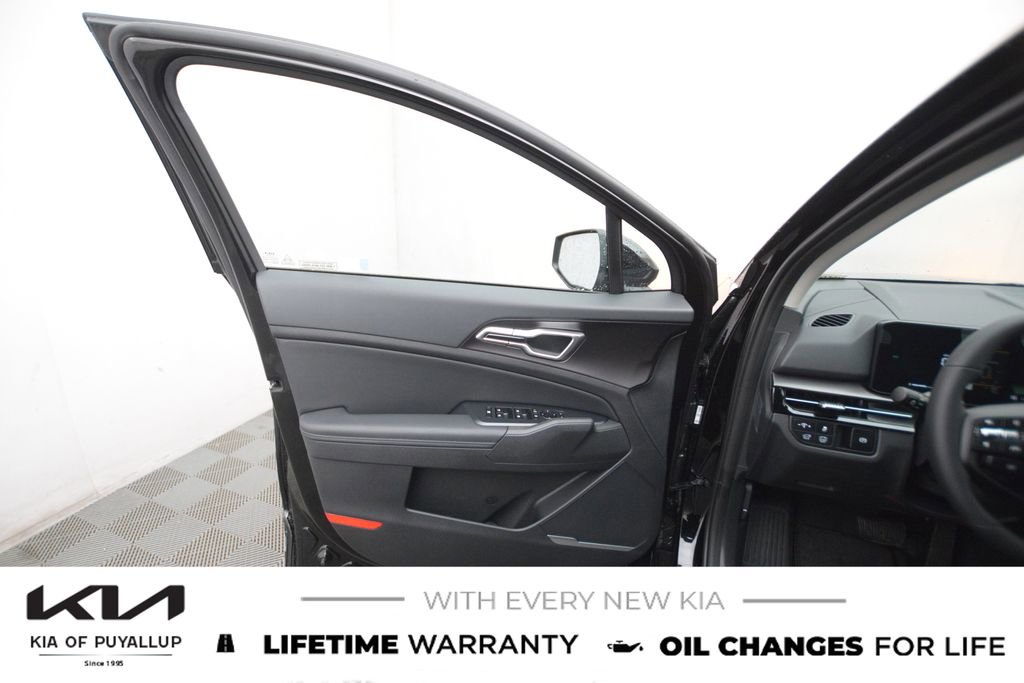 New 2026 Kia Sportage EX image 9