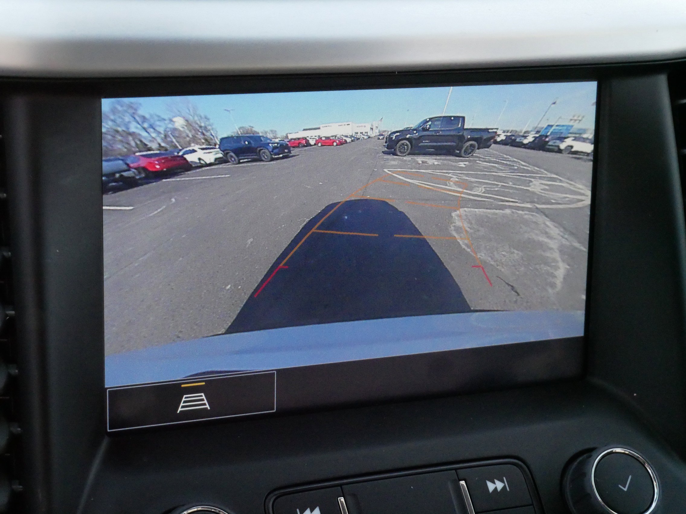 Used 2023 GMC Acadia SLT image 29