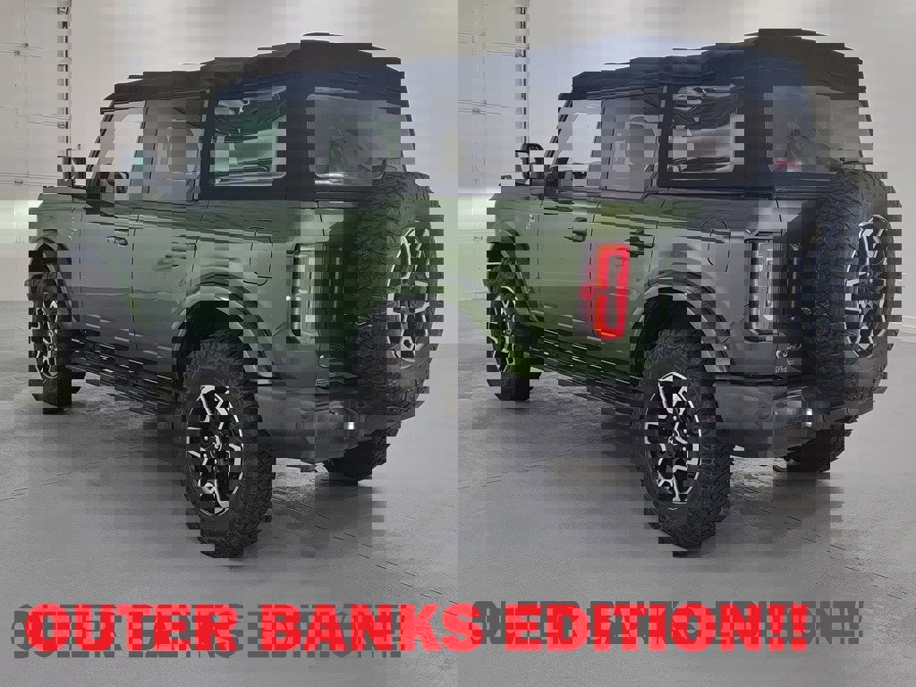 Used 2022 Ford Bronco Outer Banks image 6