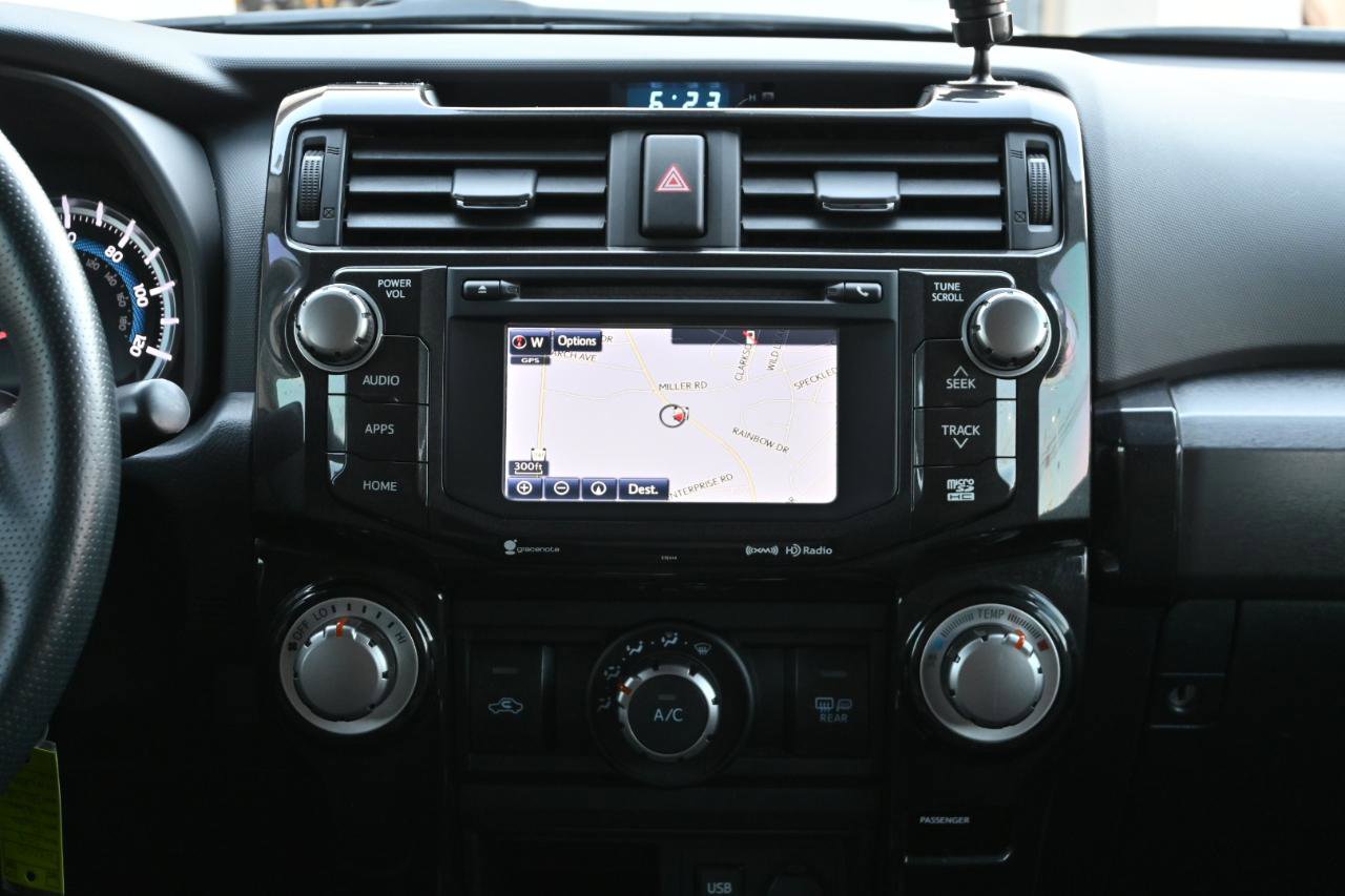 Used 2019 Toyota 4Runner TRD Off-Road image 28