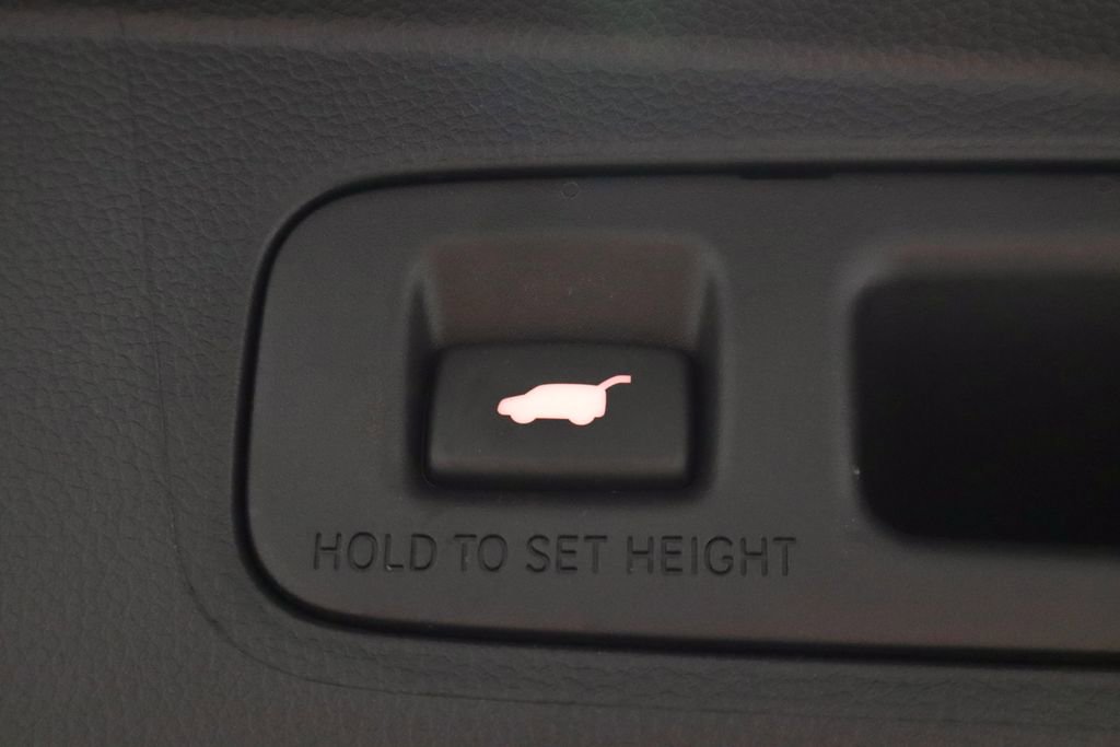 Used 2025 Honda CR-V Sport-L image 16
