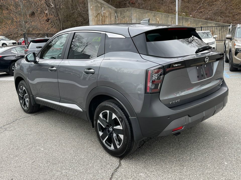 New 2025 Nissan Kicks SV w/ Illumination Package image 4