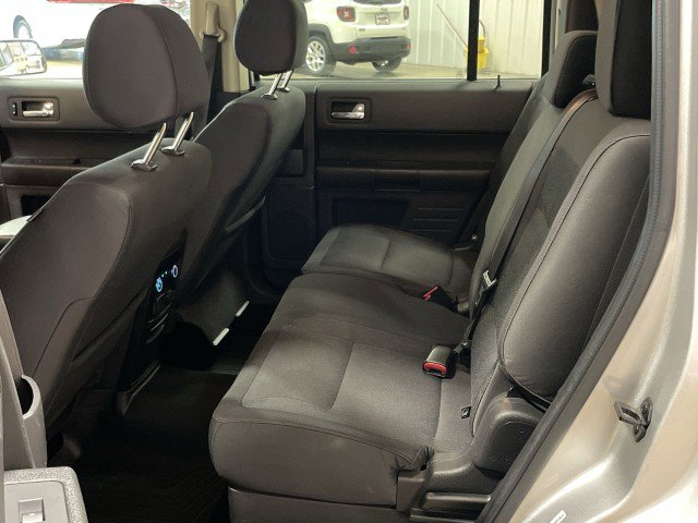 Used 2019 Ford Flex SE image 22