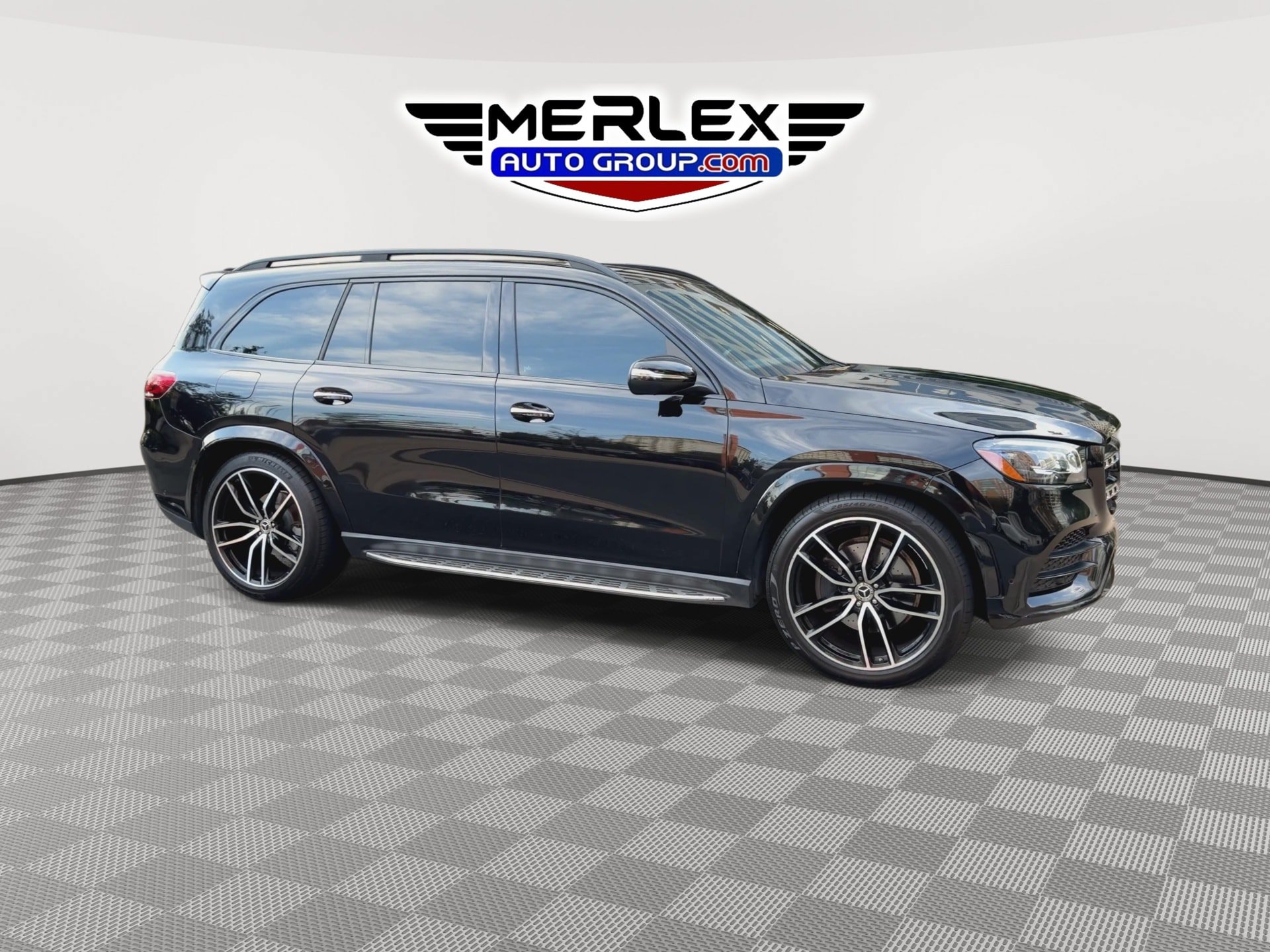 Used 2021 Mercedes-Benz GLS 580 4MATIC image 2