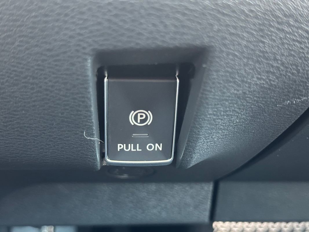 Used 2023 Nissan Ariya Evolve+ image 47