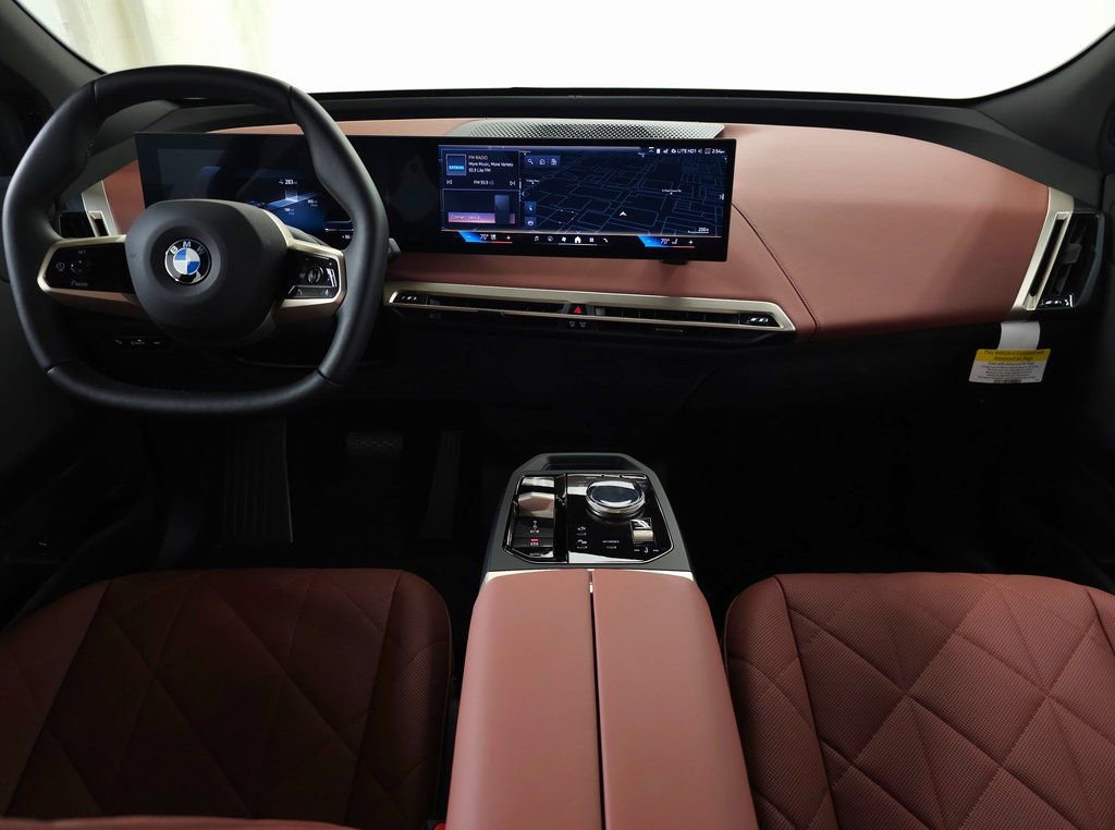 Used 2026 BMW iX xDrive45 image 9