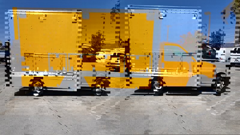 Used 2016 GMC Savana 3500 Extended image 39