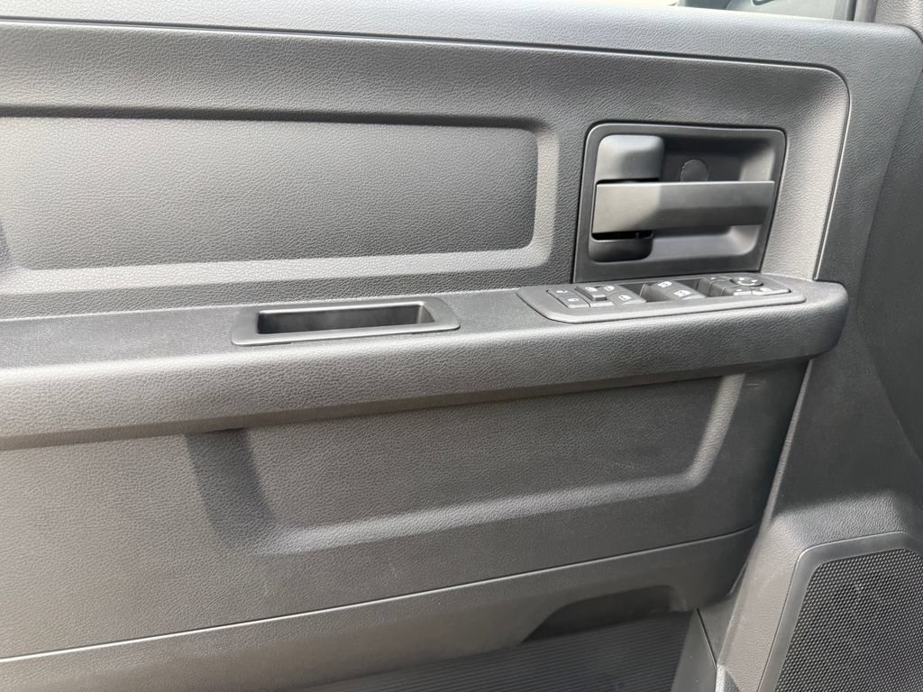 New 2026 RAM 3500 Tradesman AWD/4WD image 5