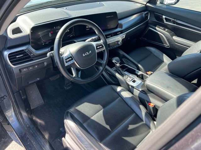 Used 2023 Kia Telluride LX AWD/4WD image 15