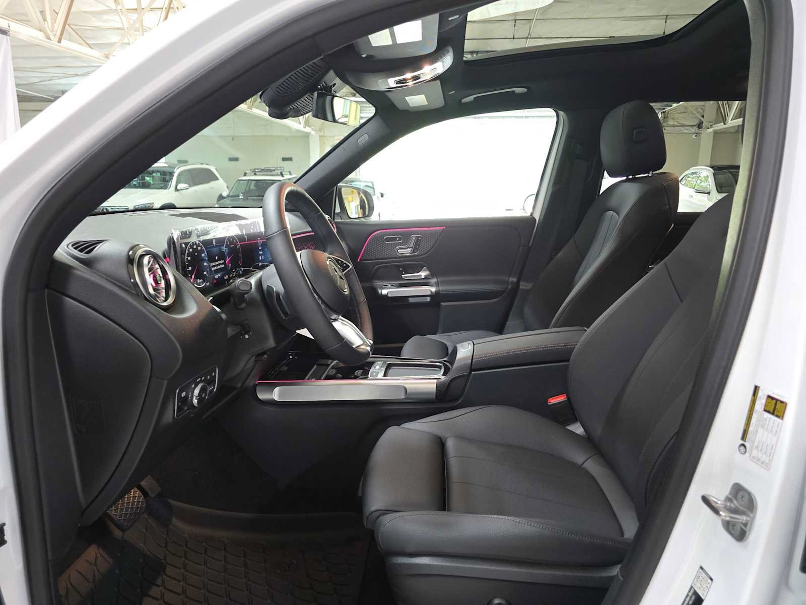 Used 2026 Mercedes-Benz GLB 250 4MATIC image 20