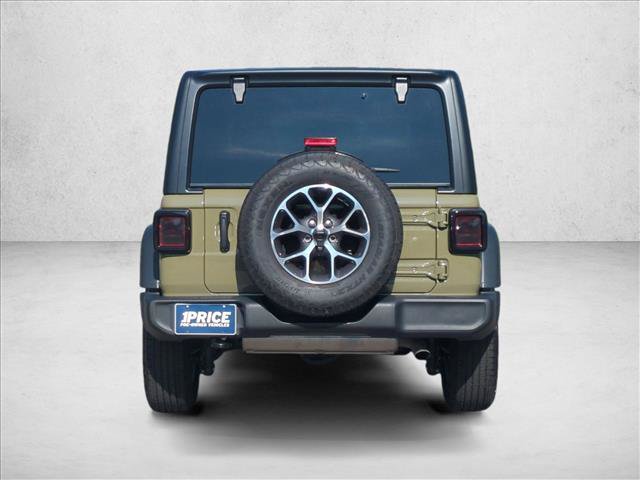 Used 2025 Jeep Wrangler Unlimited Sport AWD/4WD image 7