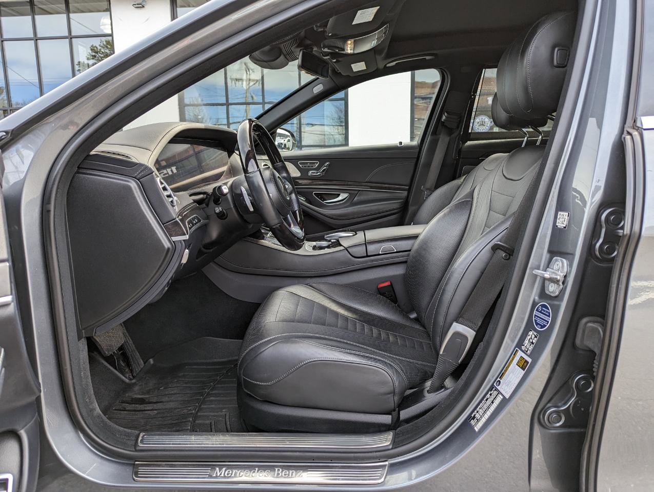 Used 2019 Mercedes-Benz S 560 4MATIC Sedan image 13