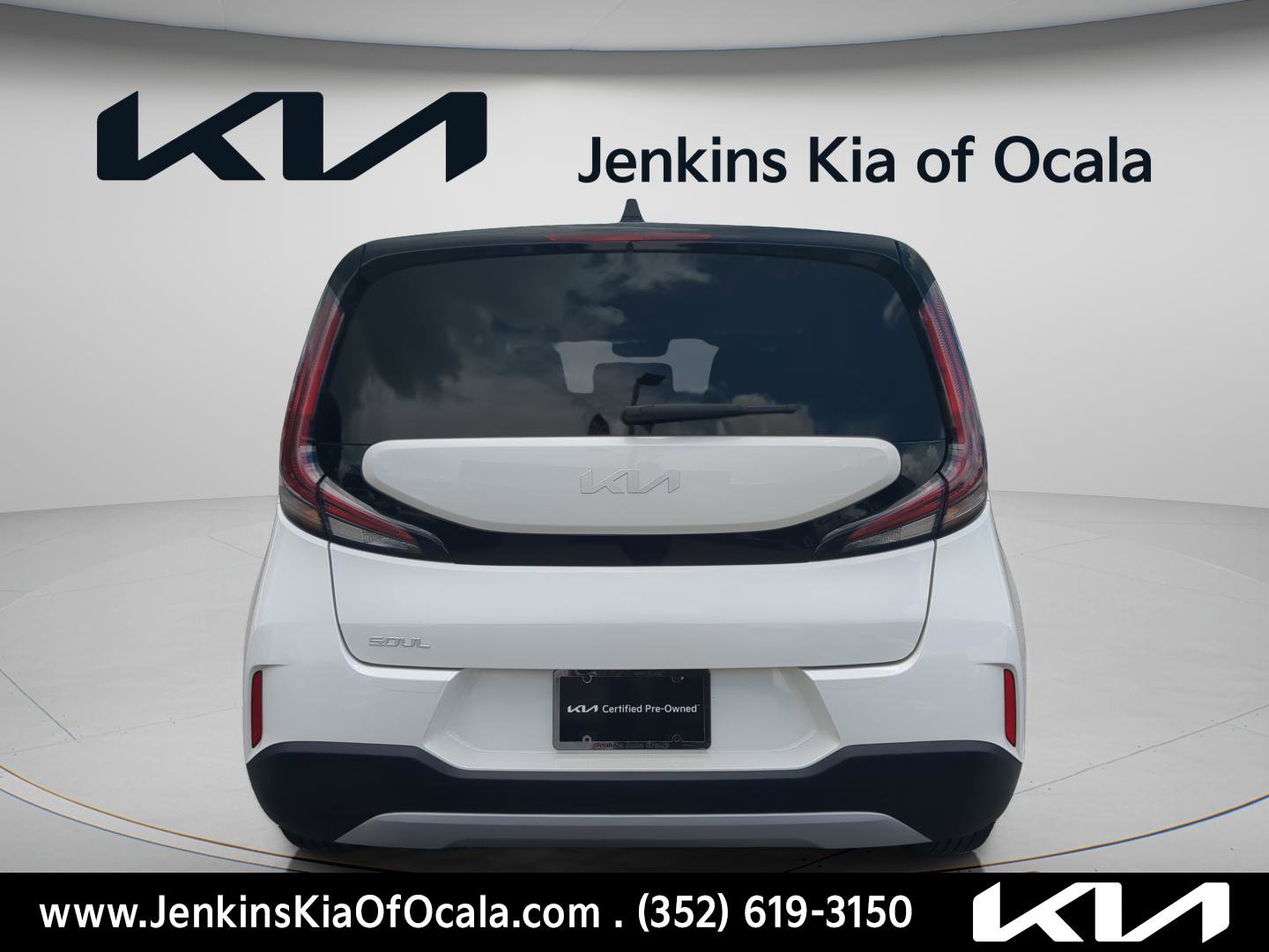 Certified 2023 Kia Soul LX FWD image 4
