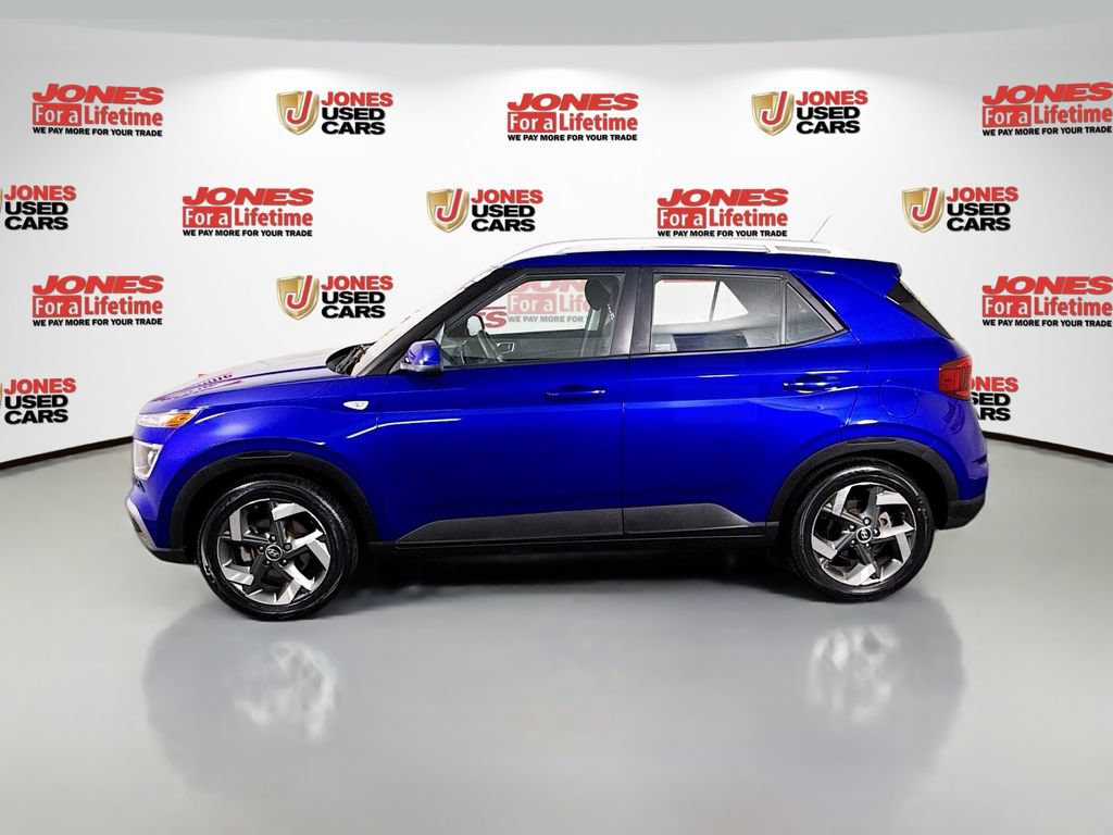Used 2023 Hyundai Venue SEL FWD image 14